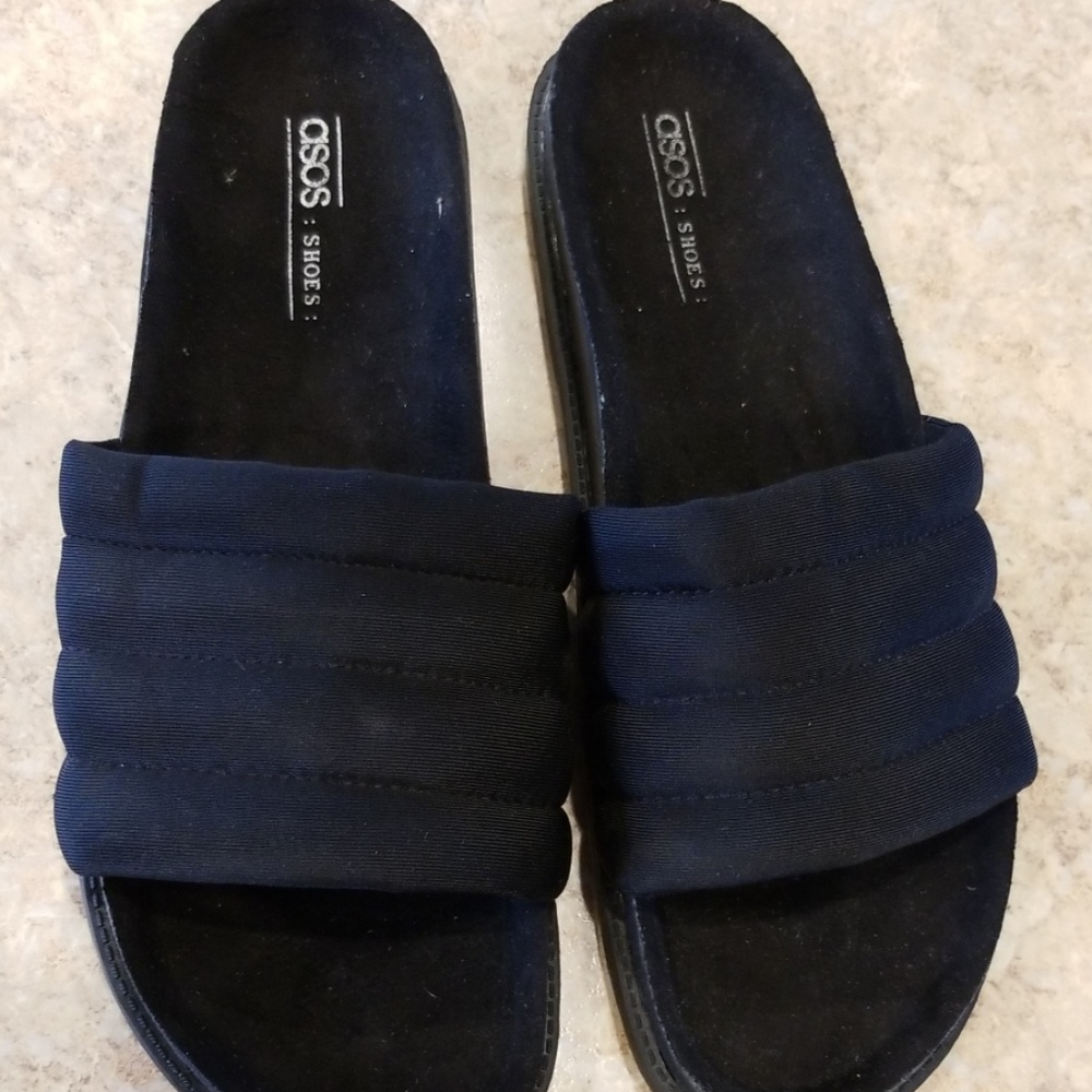 ASOS flip flops